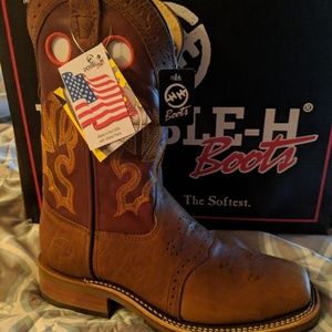 Double H St peanut Bison men's boots size 9 NWT